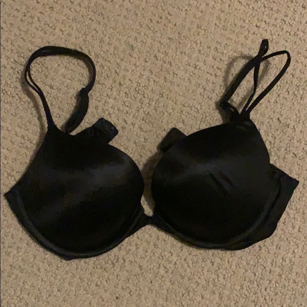 VICTORIA’S SECRET BRA